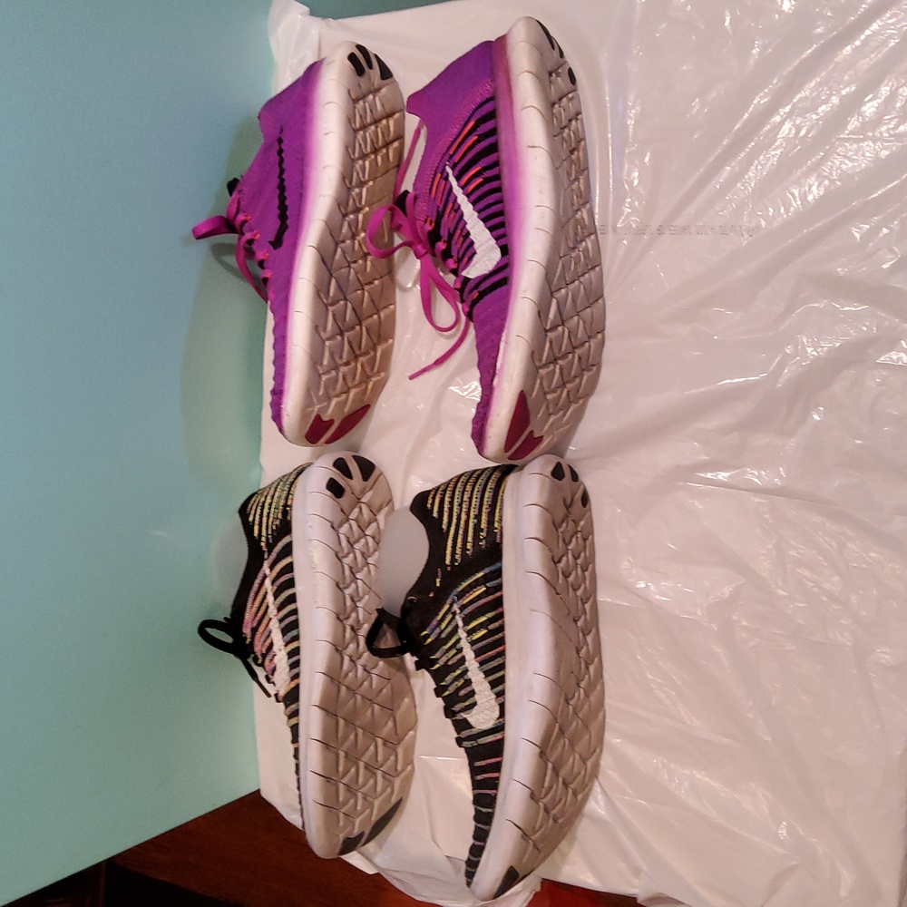 2 Pairs Natural Flex Running Shoes - Picture 3 of 9
